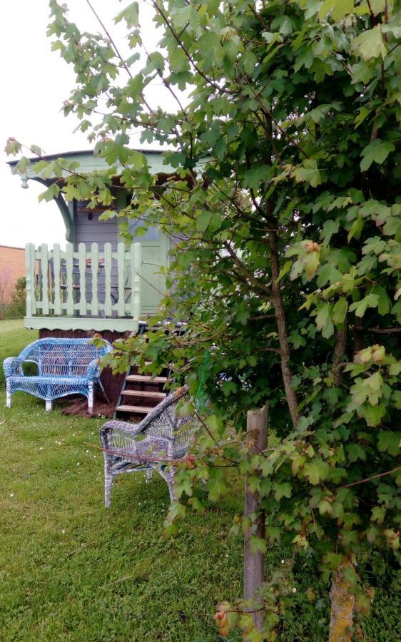 La Parenthese Villeret Exterior foto