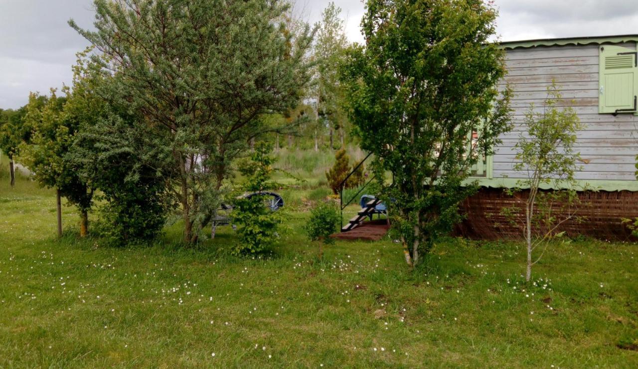 La Parenthese Villeret Exterior foto